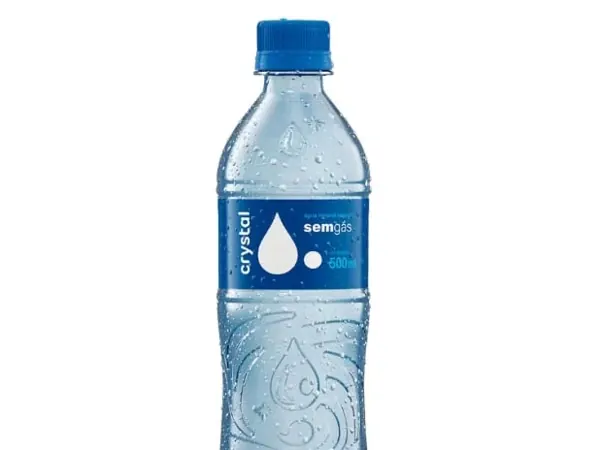 Água natural sem gás