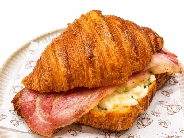 Croissant Bacon