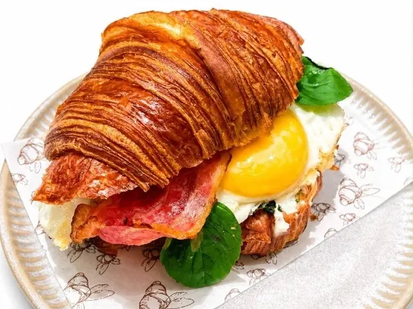 Croissant Especial