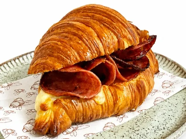 Croissant Salame Italiano